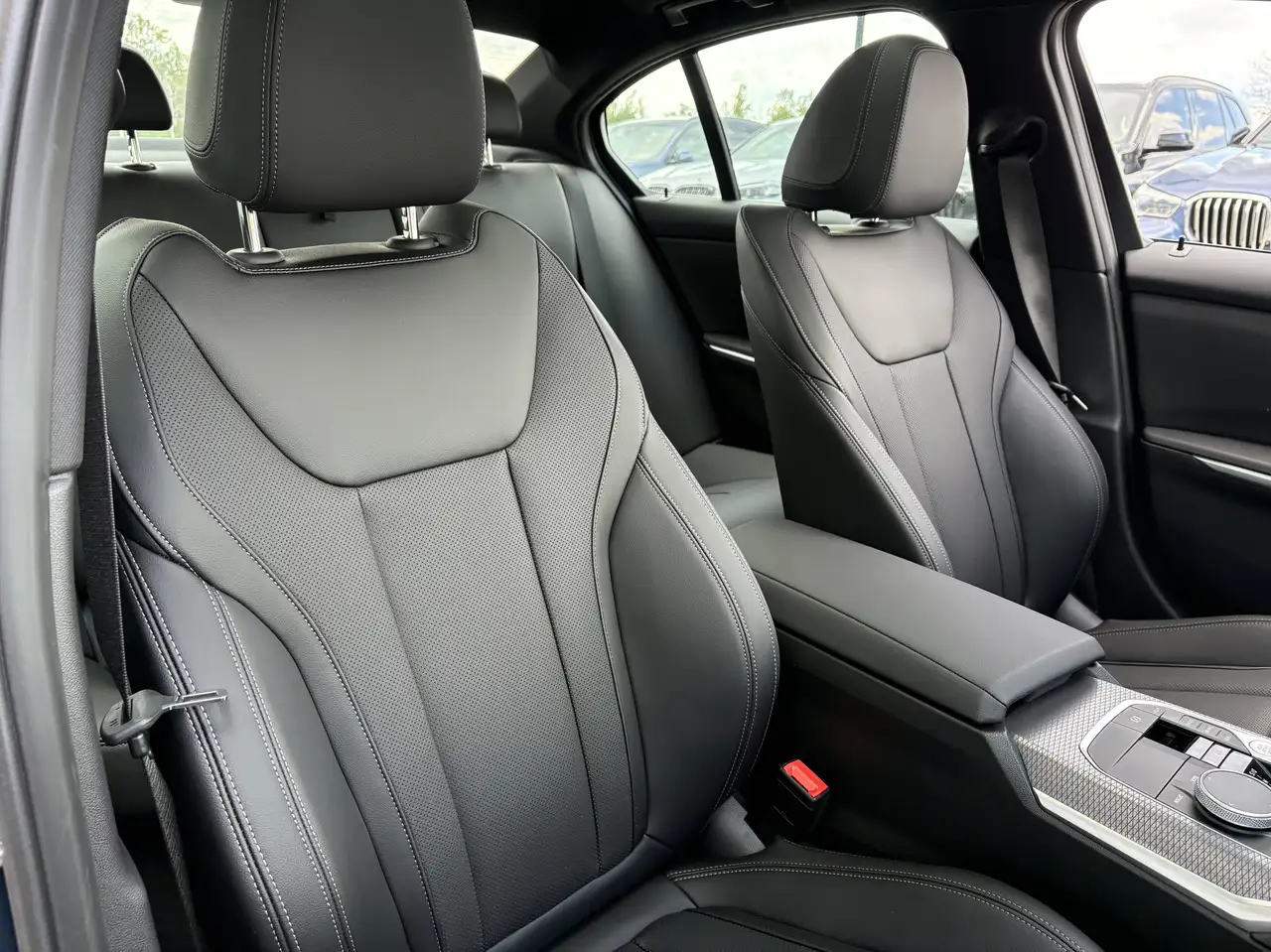 BMW 3 Series - Image 20