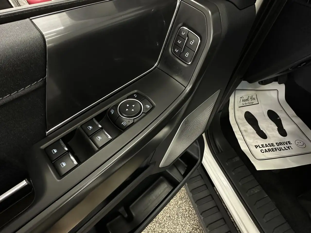 Ford F-150 - Image 18