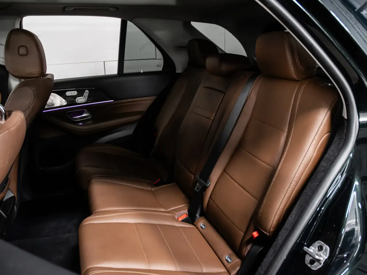 Mercedes-Benz GLE - Image 10