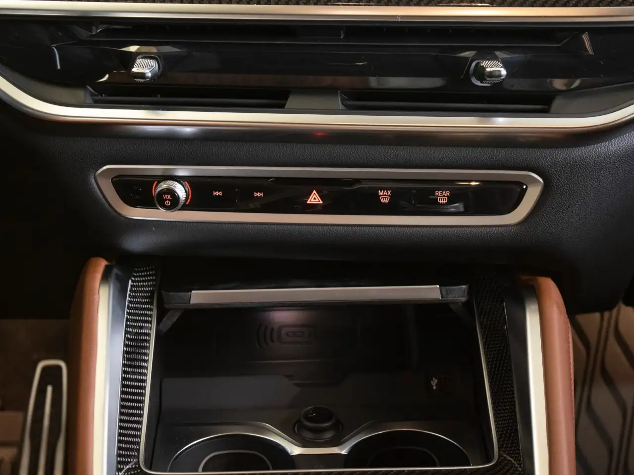 BMW X6 - Image 16