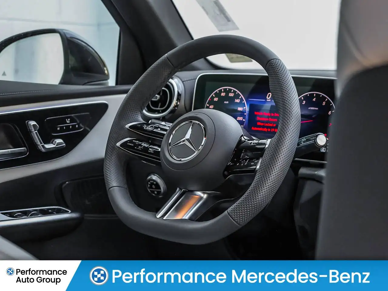 Mercedes-Benz GLC - Image 17