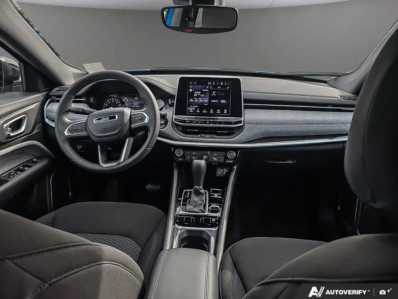 Jeep Compass - Image 23