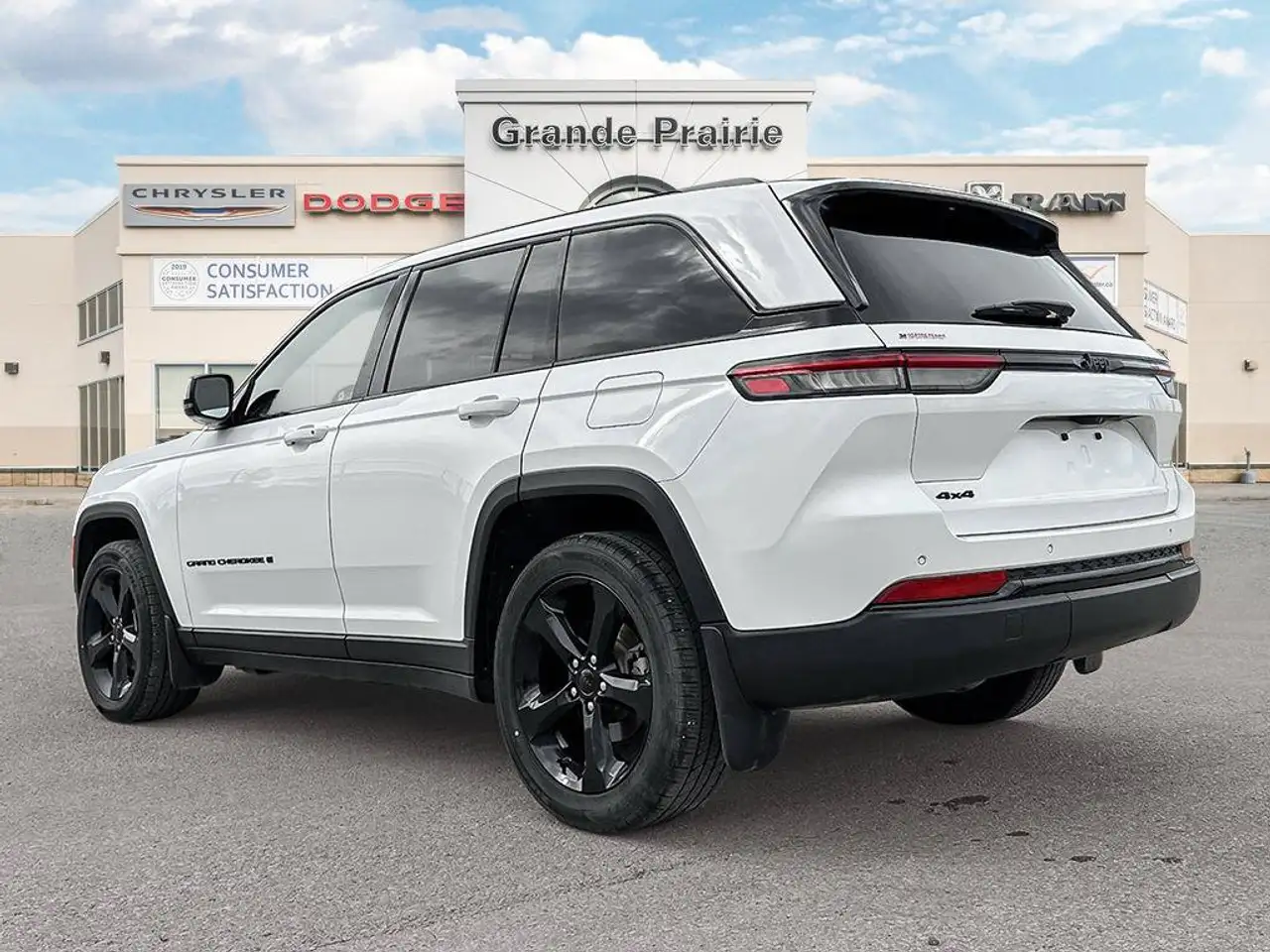 Jeep Grand Cherokee - Image 5