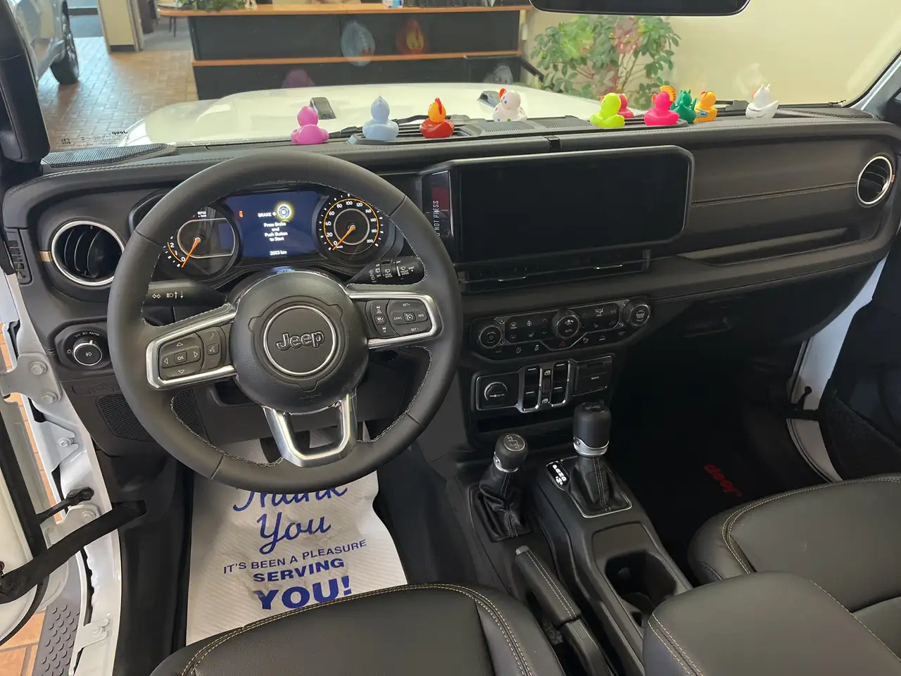 Jeep Wrangler - Image 12