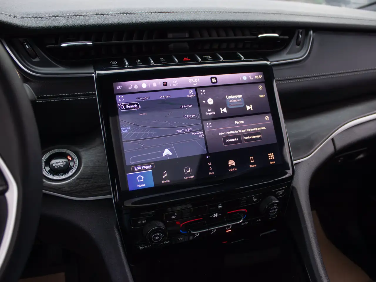 Jeep Grand Cherokee - Image 25