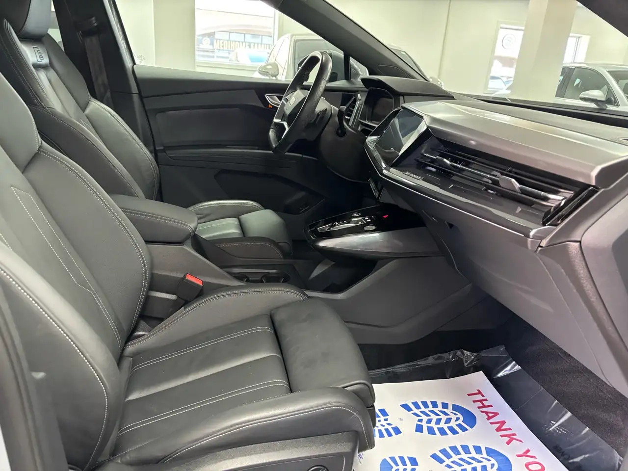 Audi Q4 e-tron - Image 21