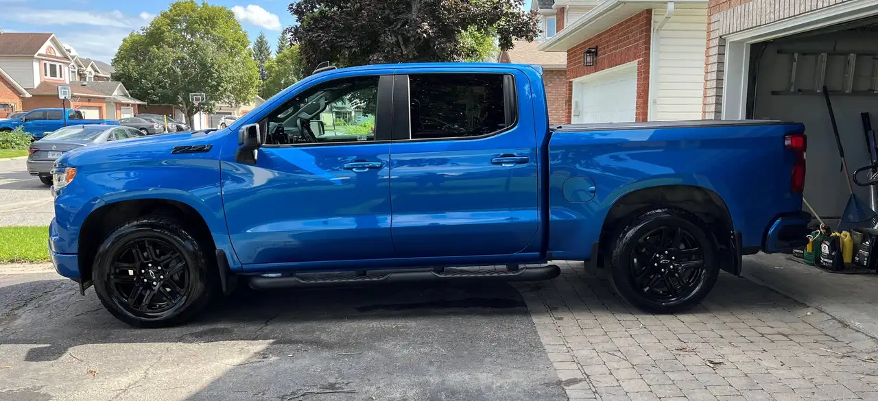 Chevrolet Silverado 1500 - Image 1