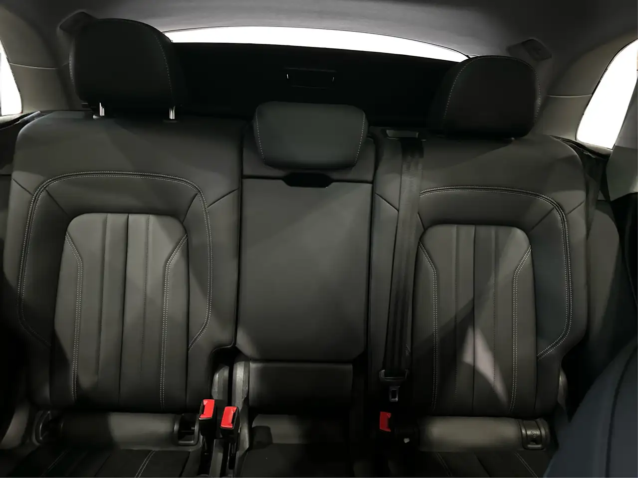 Audi Q5 - Image 17