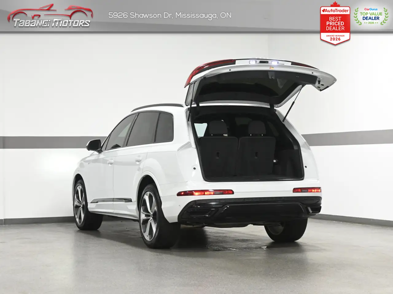 Audi Q7 - Image 8