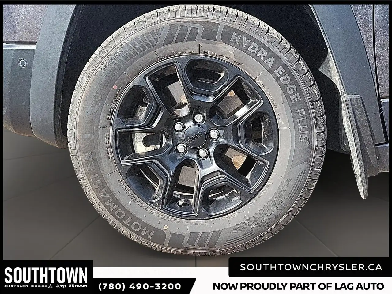 Jeep Cherokee - Image 7