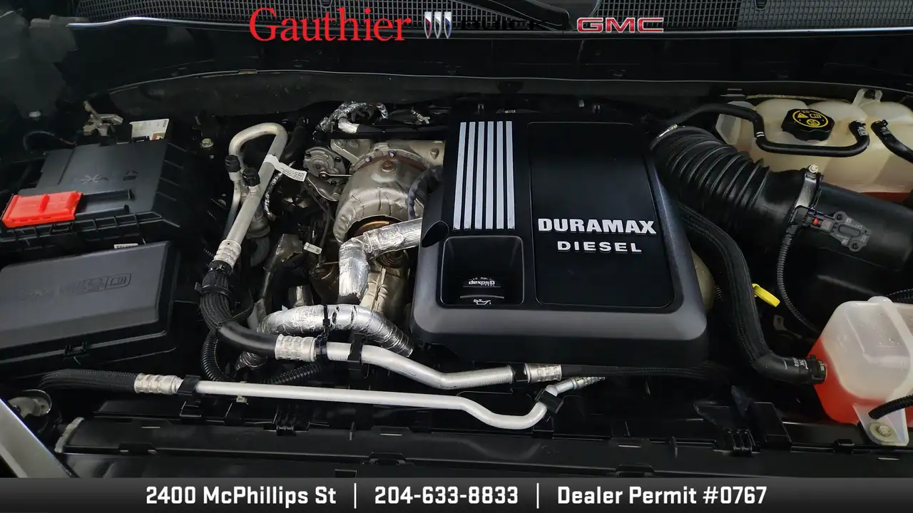 Chevrolet Silverado 1500 - Image 21