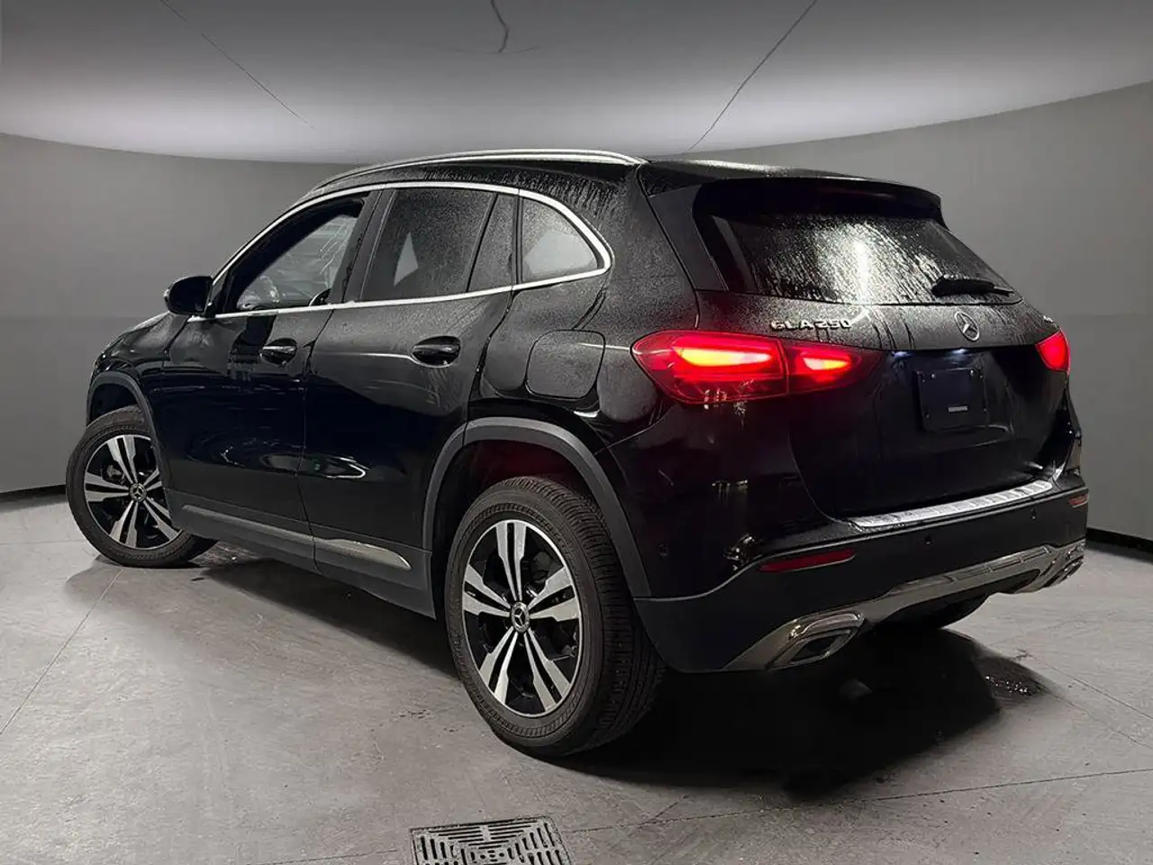 Mercedes-Benz GLA - Image 5