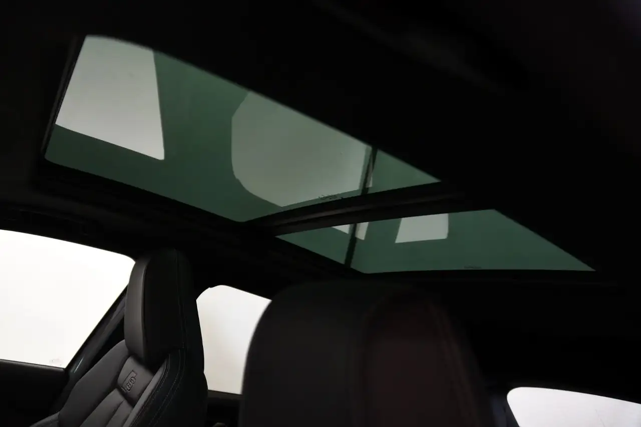 Audi Q4 e-tron - Image 18
