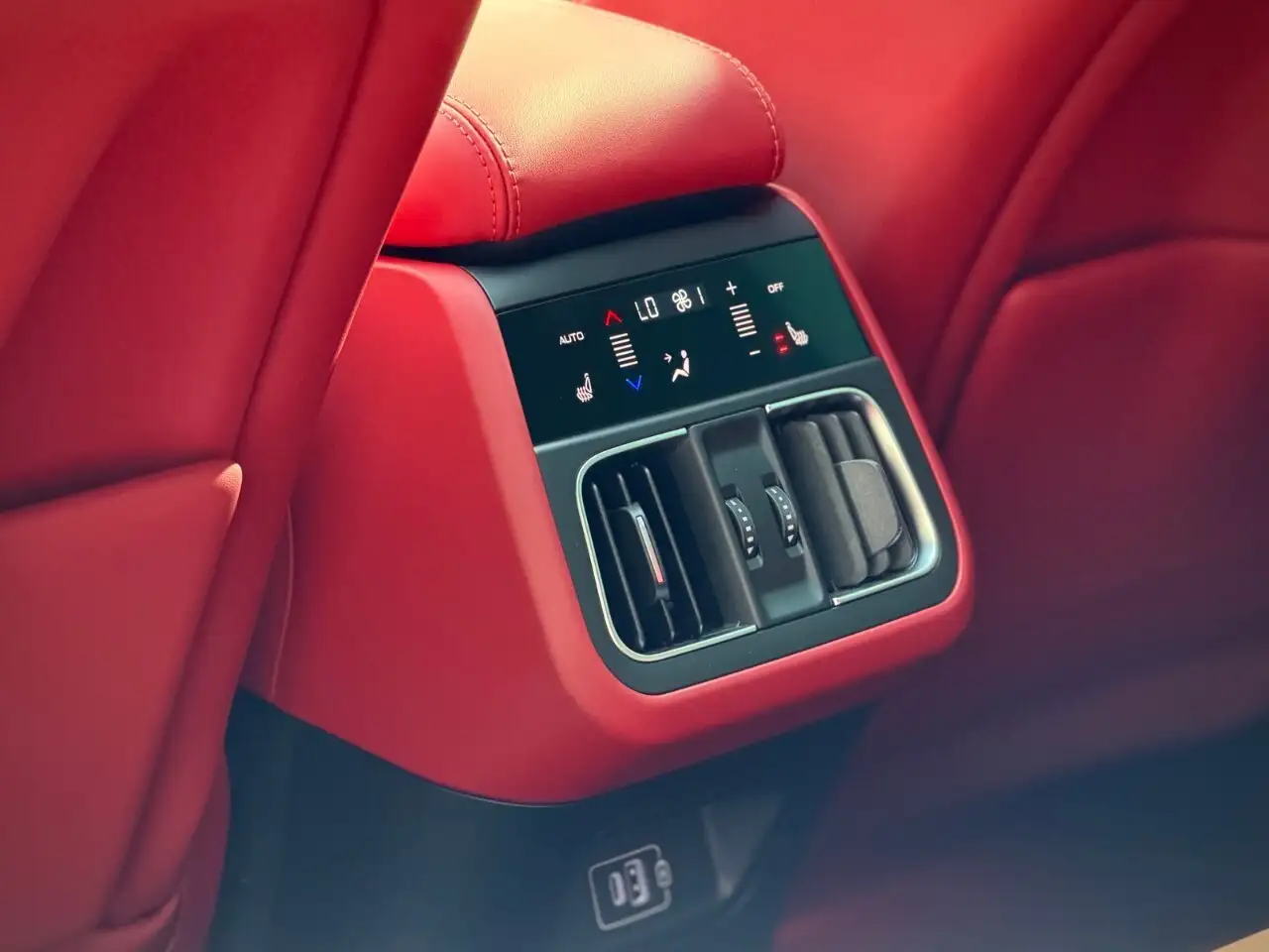 Maserati Grecale - Image 21