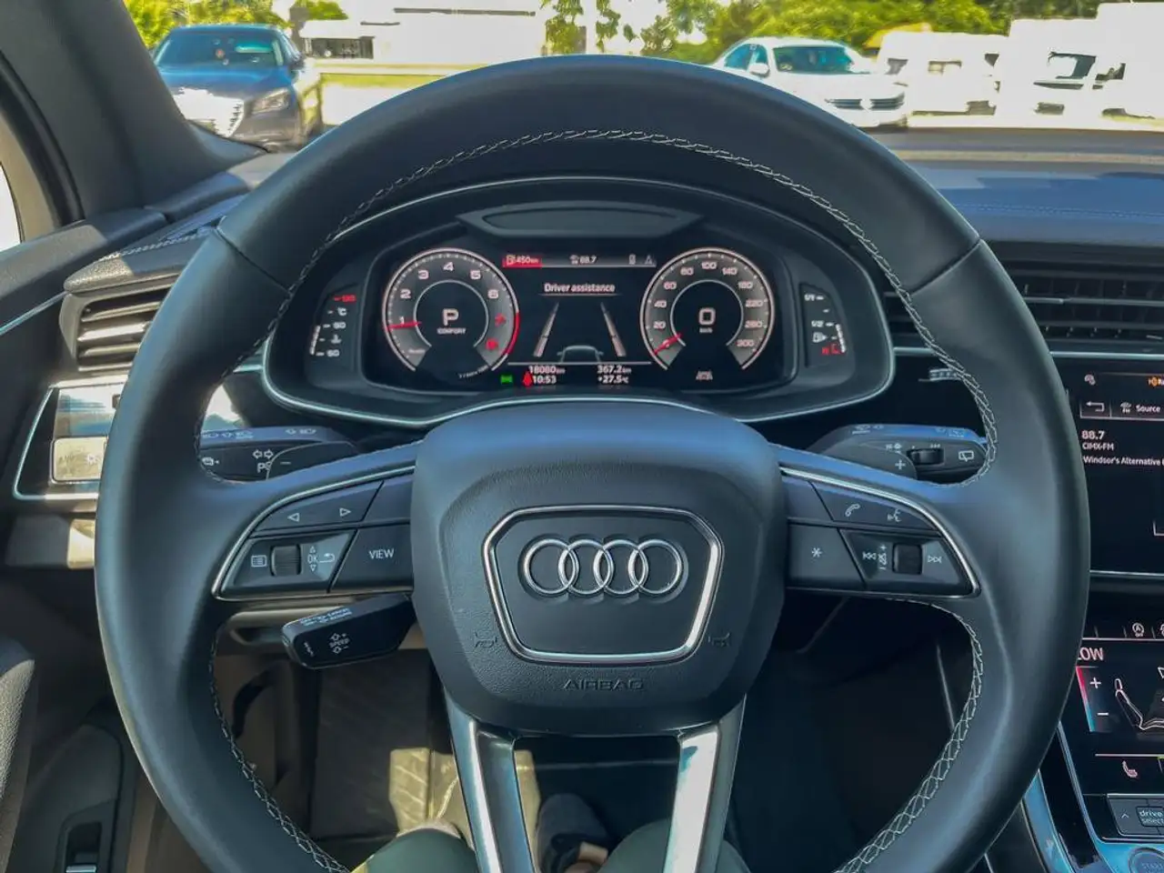 Audi Q7 - Image 17