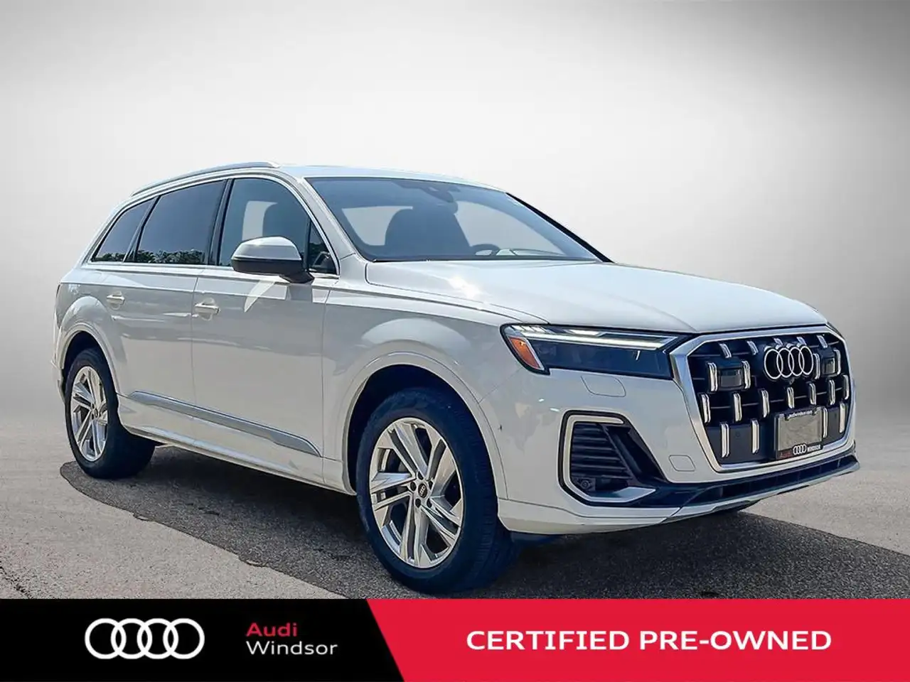 Audi Q7 - Image 1