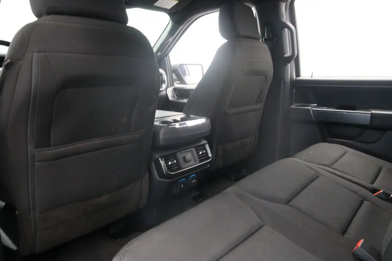 Ford F-150 - Image 9