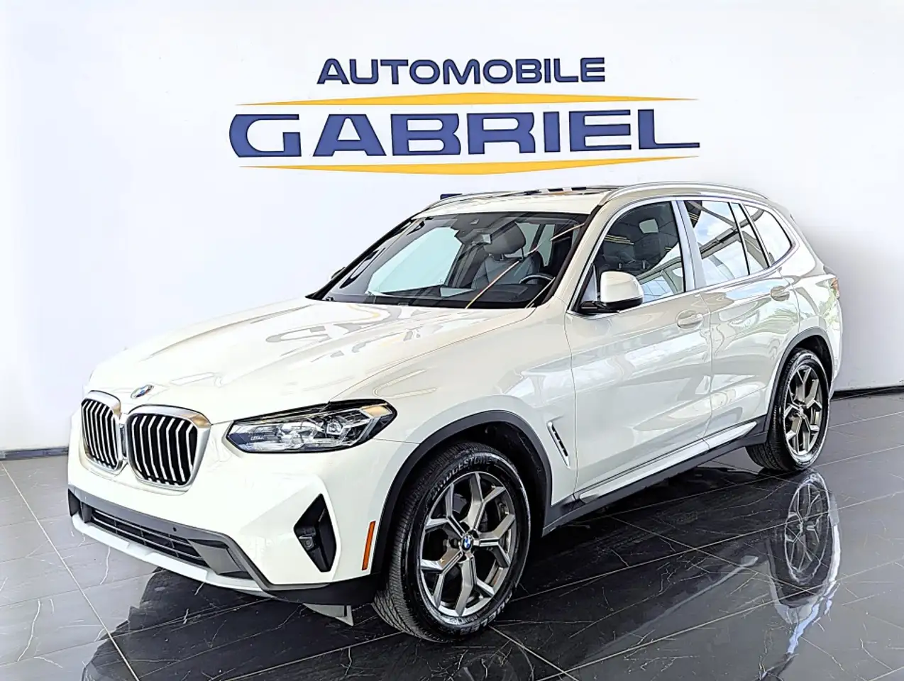 BMW X3 - Image 1