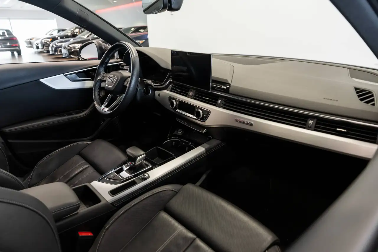 Audi A4 - Image 6