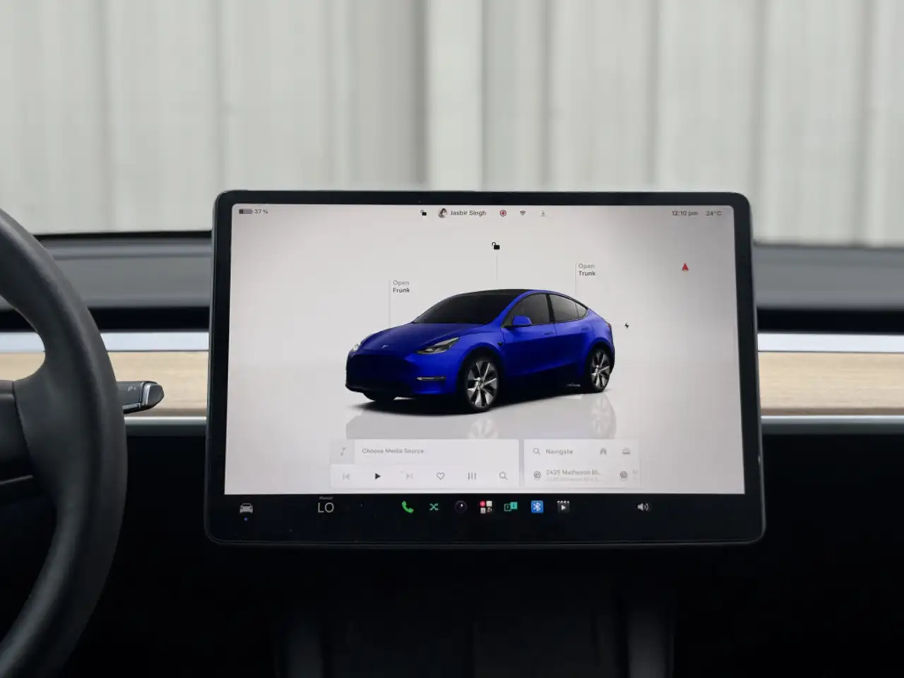 Tesla Model Y - Image 10
