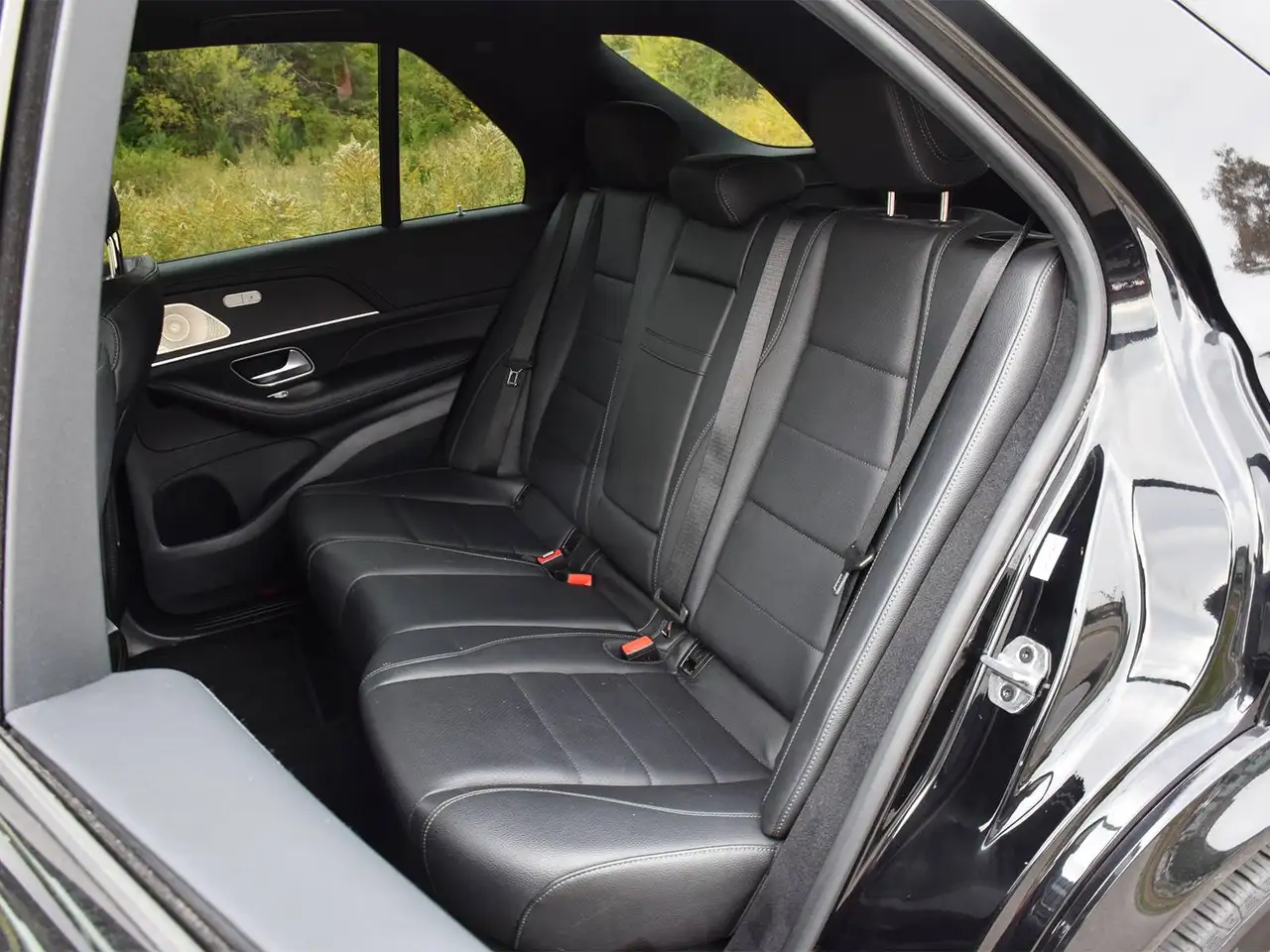 Mercedes-Benz GLE - Image 13