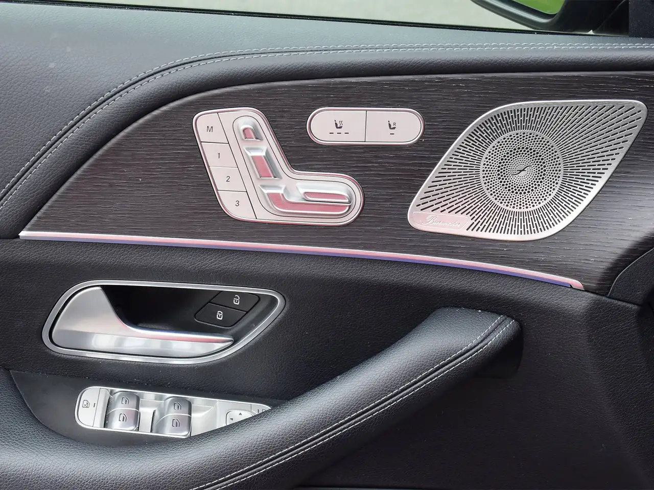 Mercedes-Benz GLE - Image 9