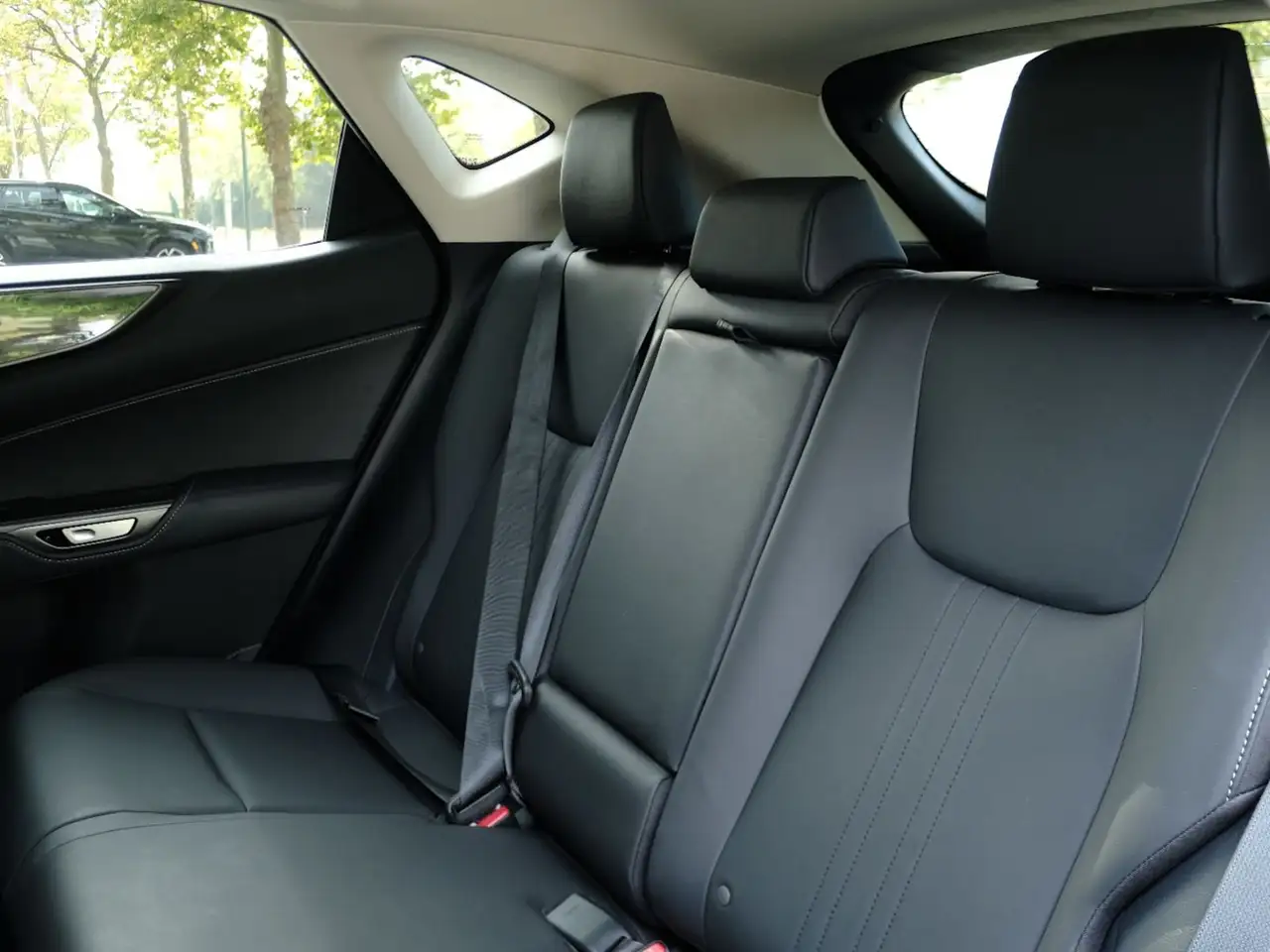 Lexus NX - Image 9