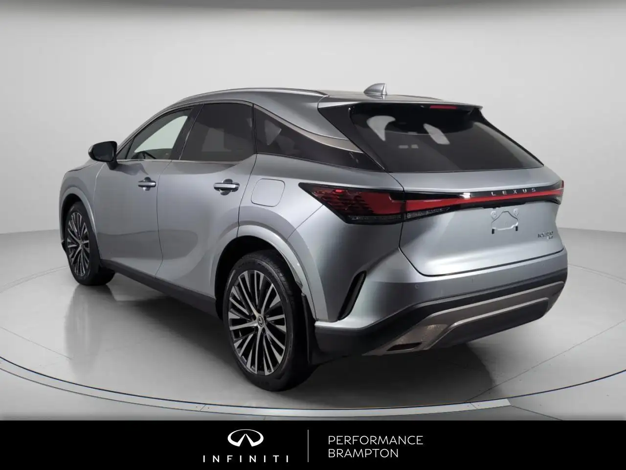 Lexus RX - Image 8