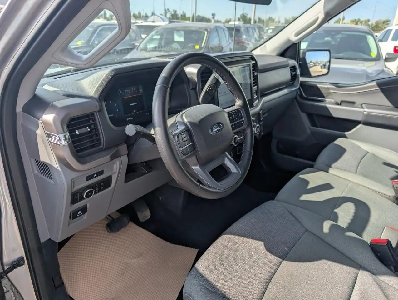 Ford F-150 - Image 2