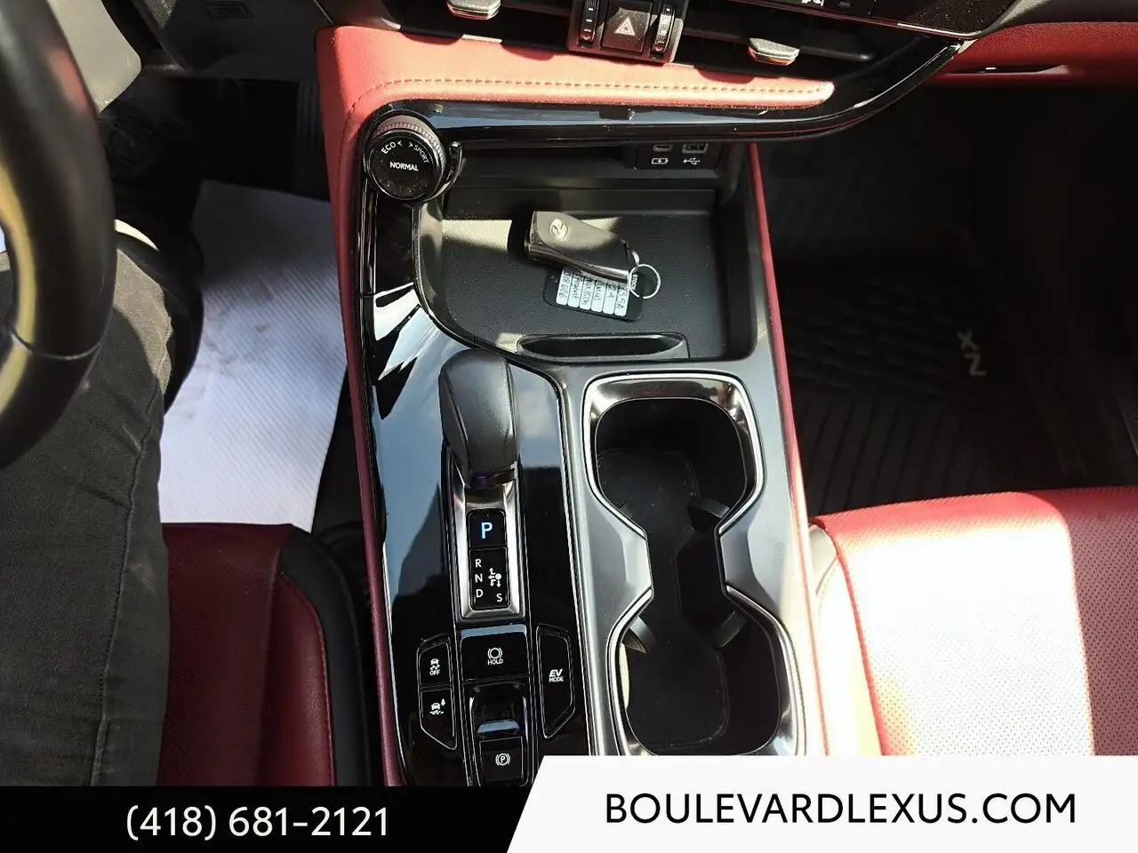 Lexus NX - Image 17