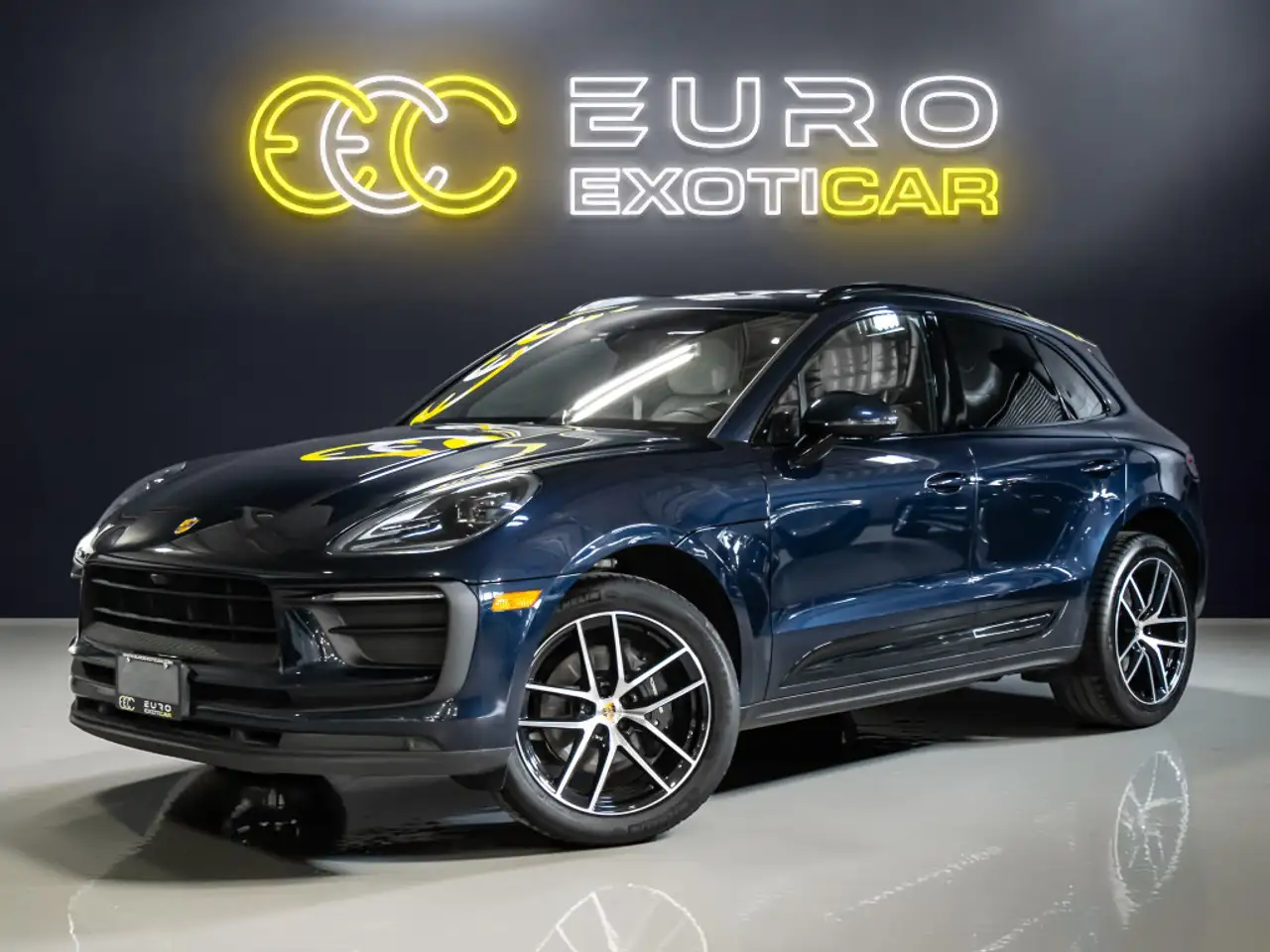 Porsche Macan - Image 3