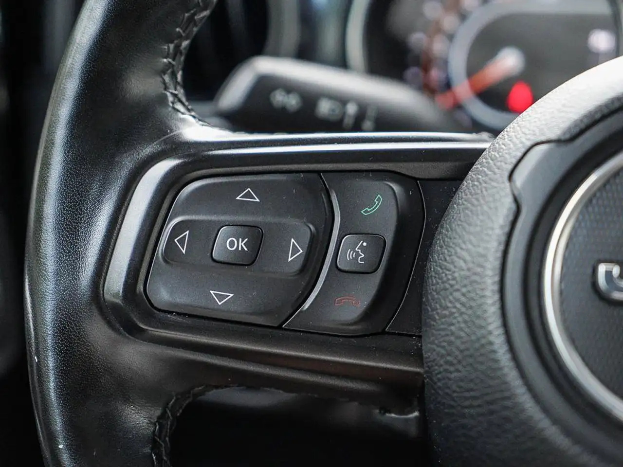 Jeep Wrangler - Image 19