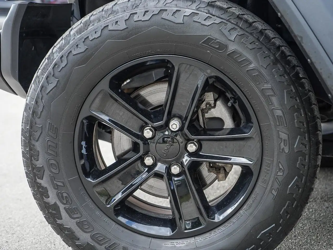 Jeep Wrangler - Image 9
