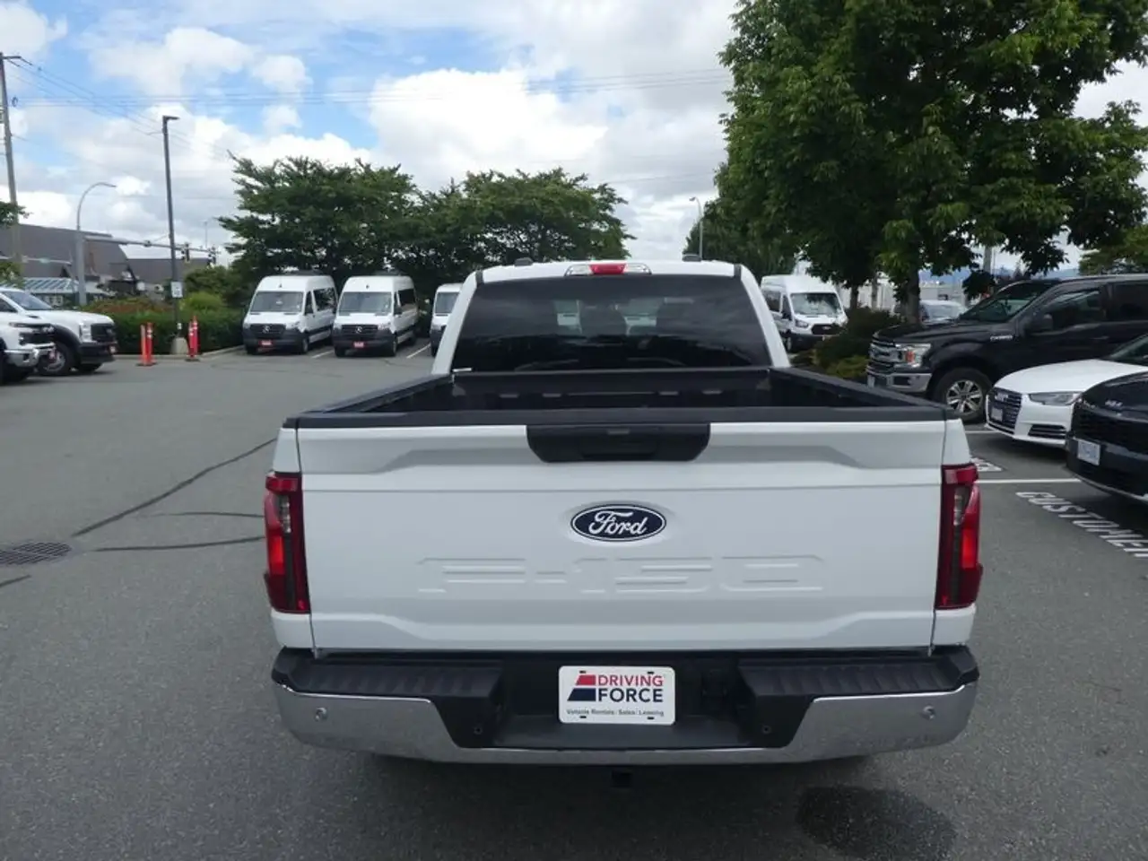 Ford F-150 - Image 8