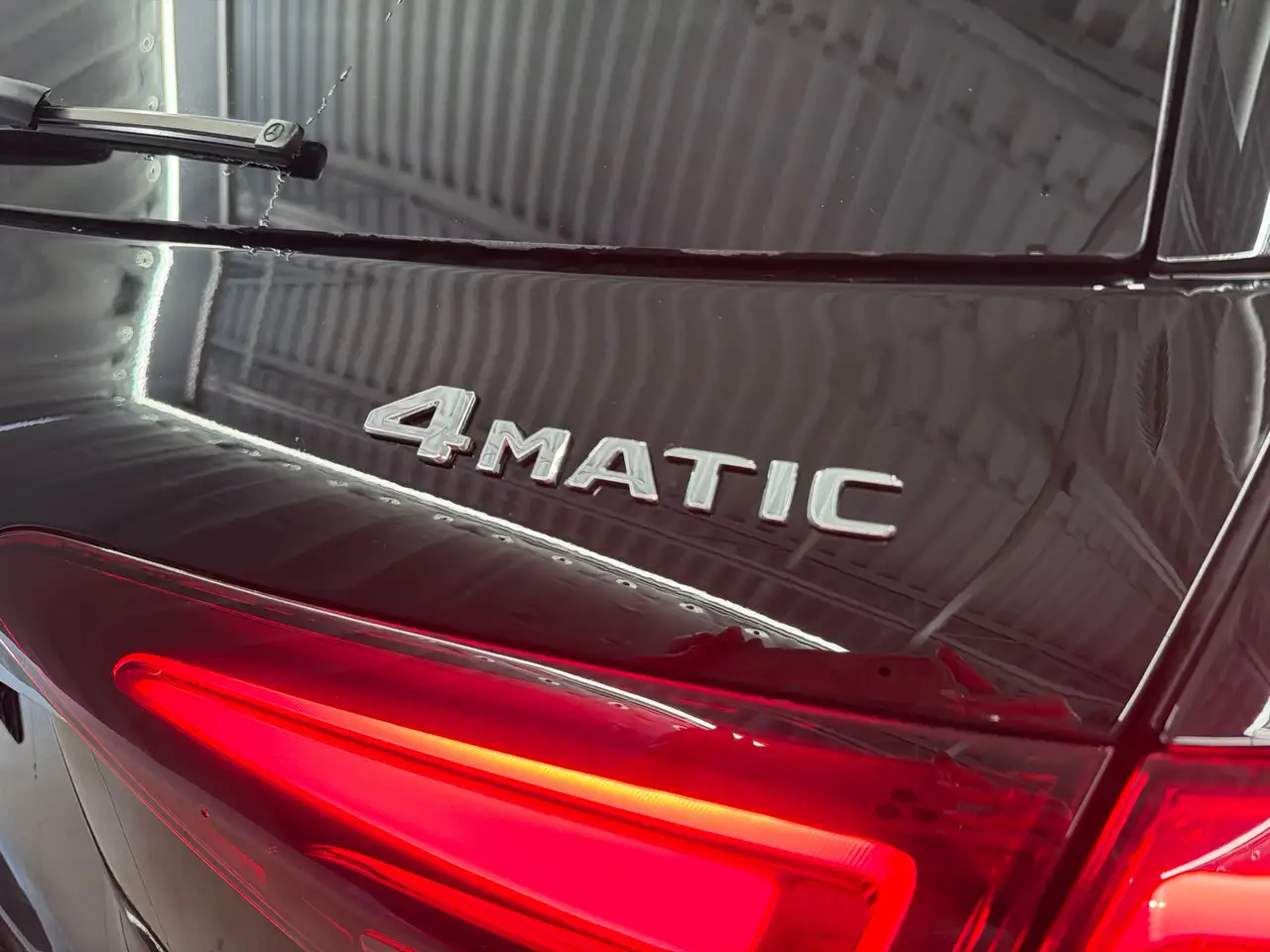 Mercedes-Benz GLE - Image 28