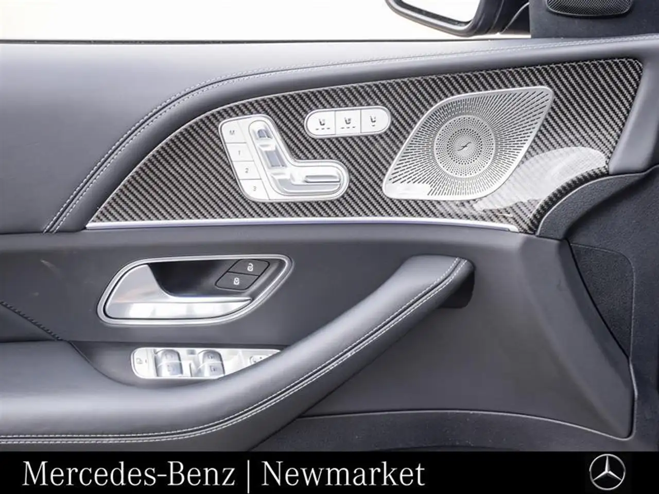 Mercedes-Benz GLE - Image 12