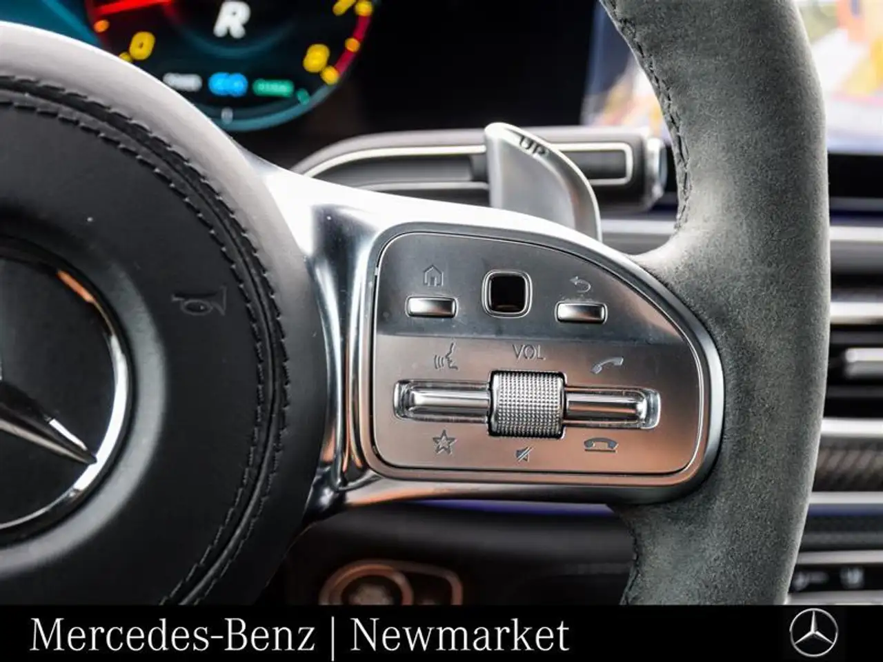 Mercedes-Benz GLE - Image 24
