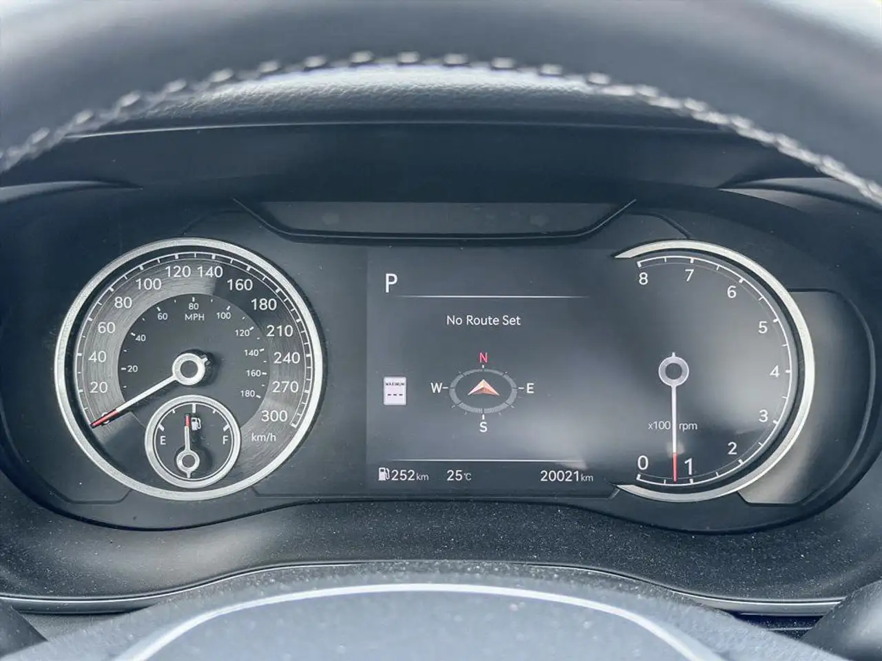 Genesis G70 - Image 16