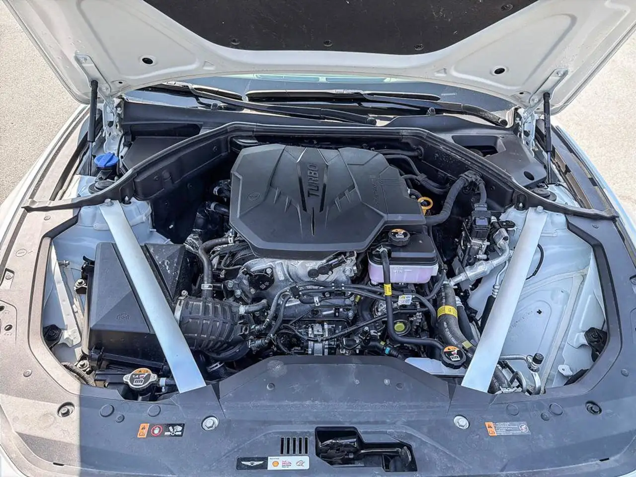 Genesis G70 - Image 21