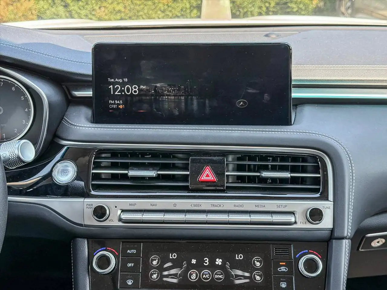 Genesis G70 - Image 17