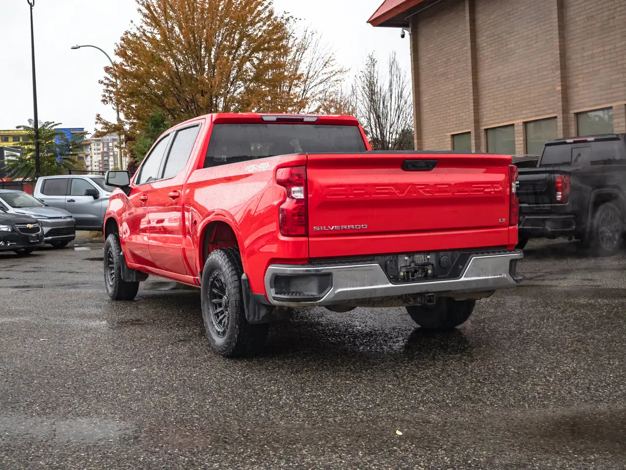 Chevrolet Silverado 1500 - Image 7