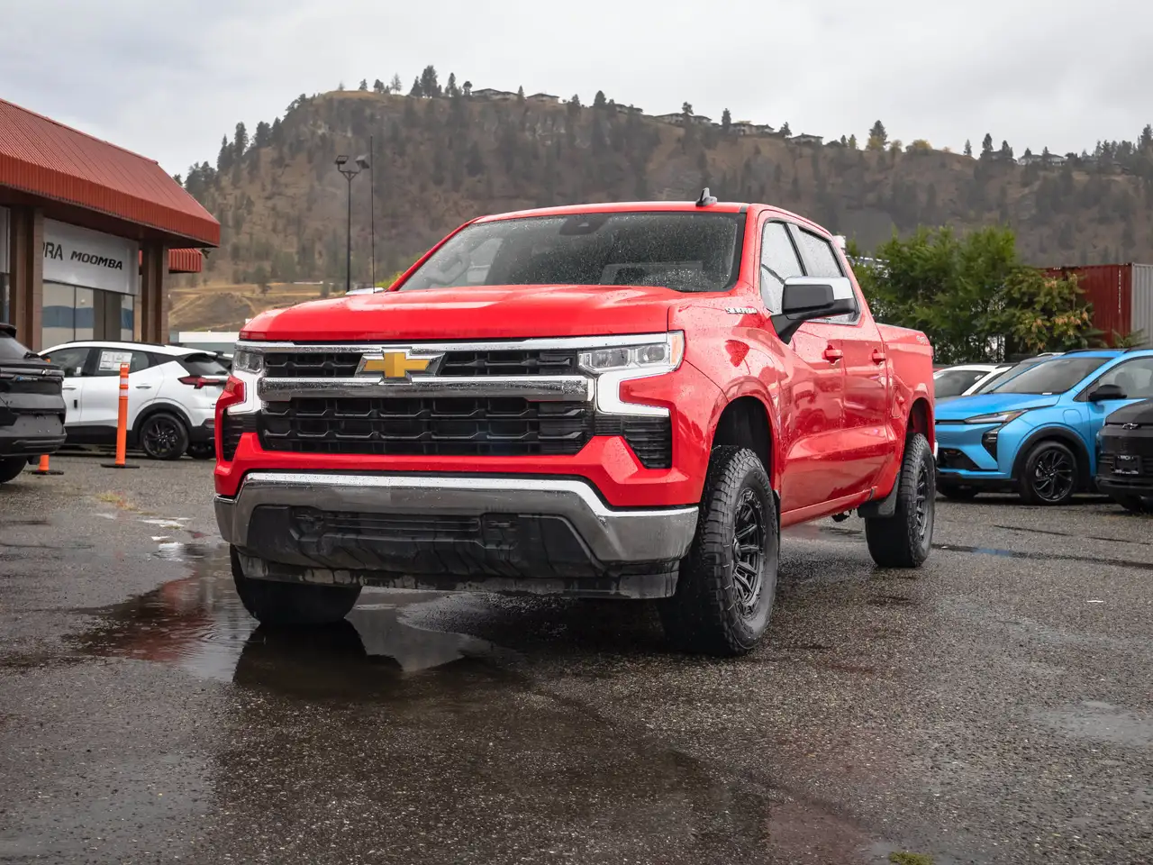 Chevrolet Silverado 1500 - Image 4