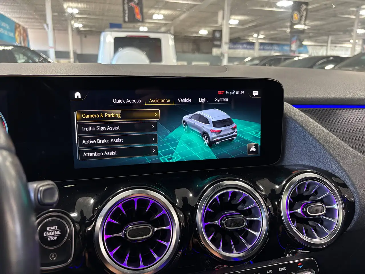 Mercedes-Benz GLA - Image 32