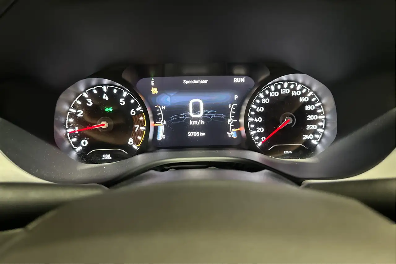 Jeep Compass - Image 16