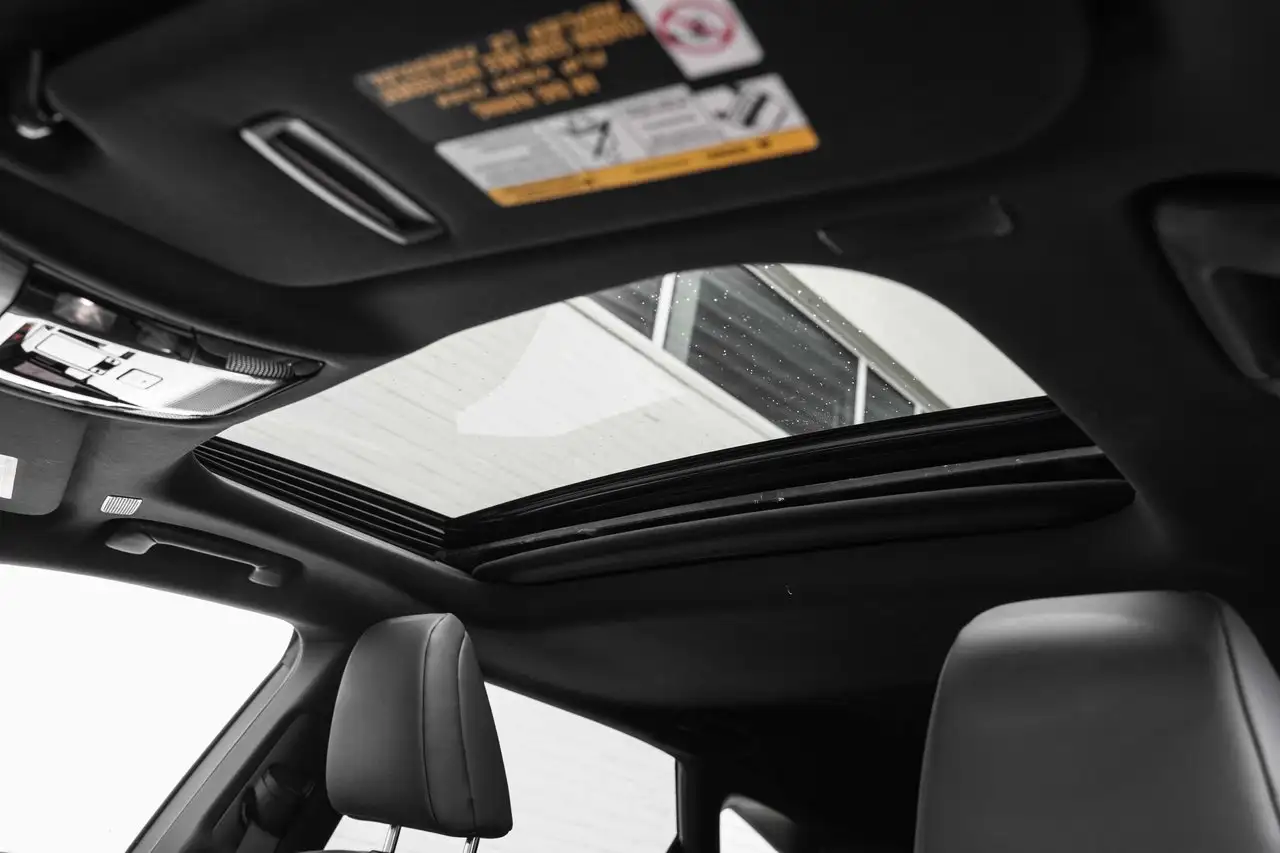 Lexus RX 350 - Image 33