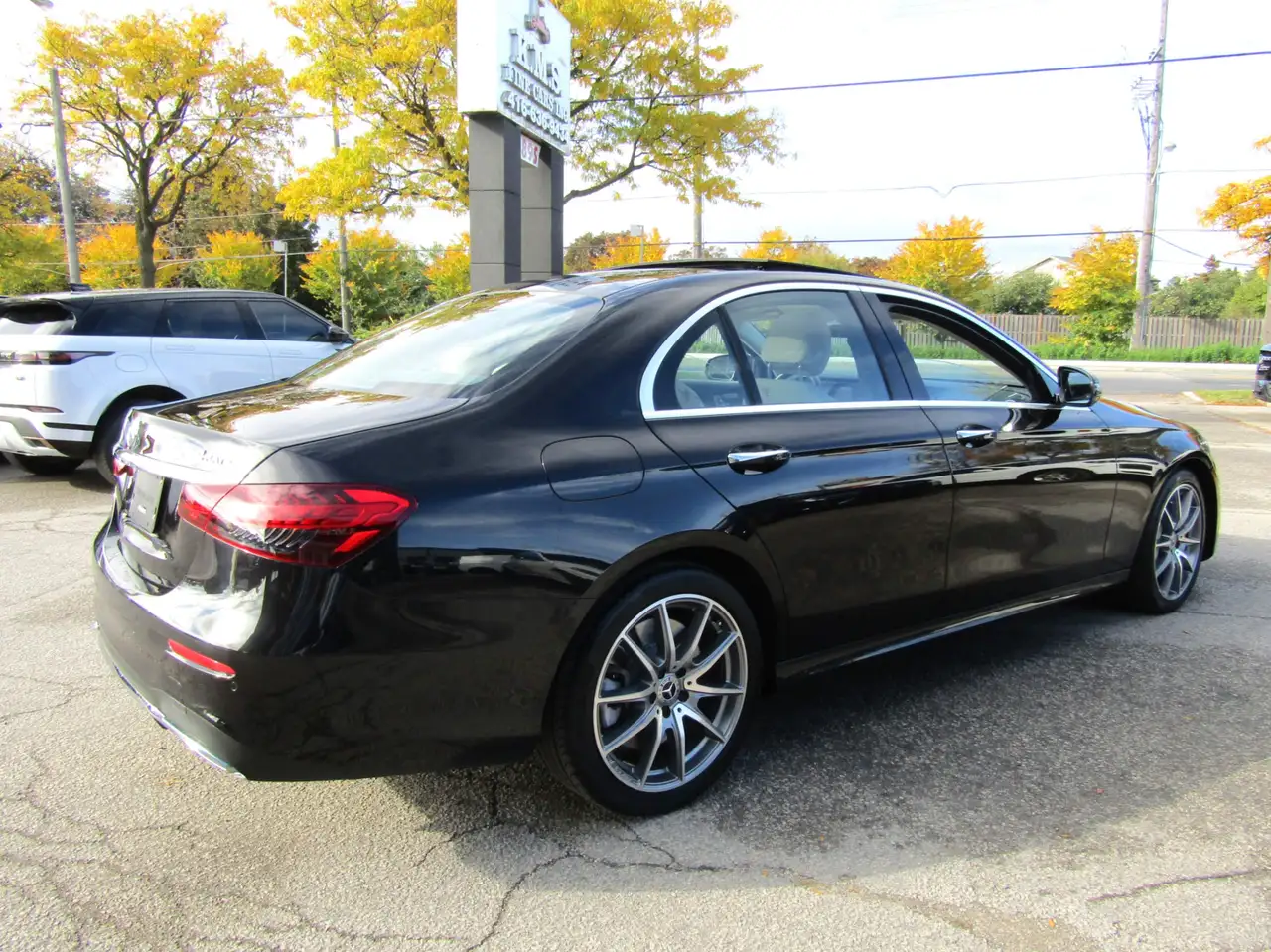 Mercedes-Benz E-Class - Image 7