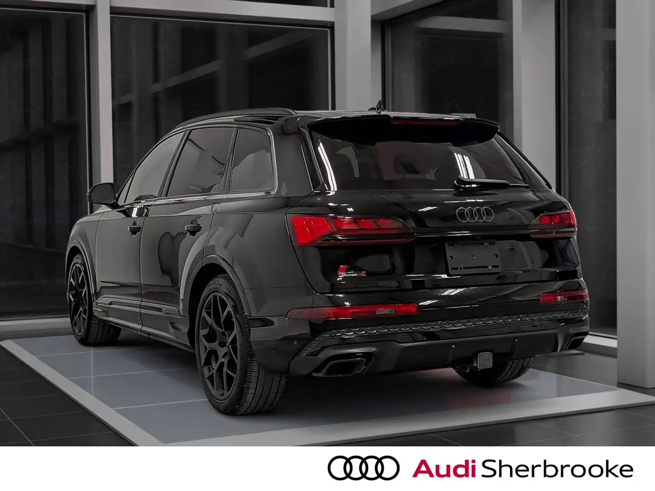 Audi Q7 - Image 4
