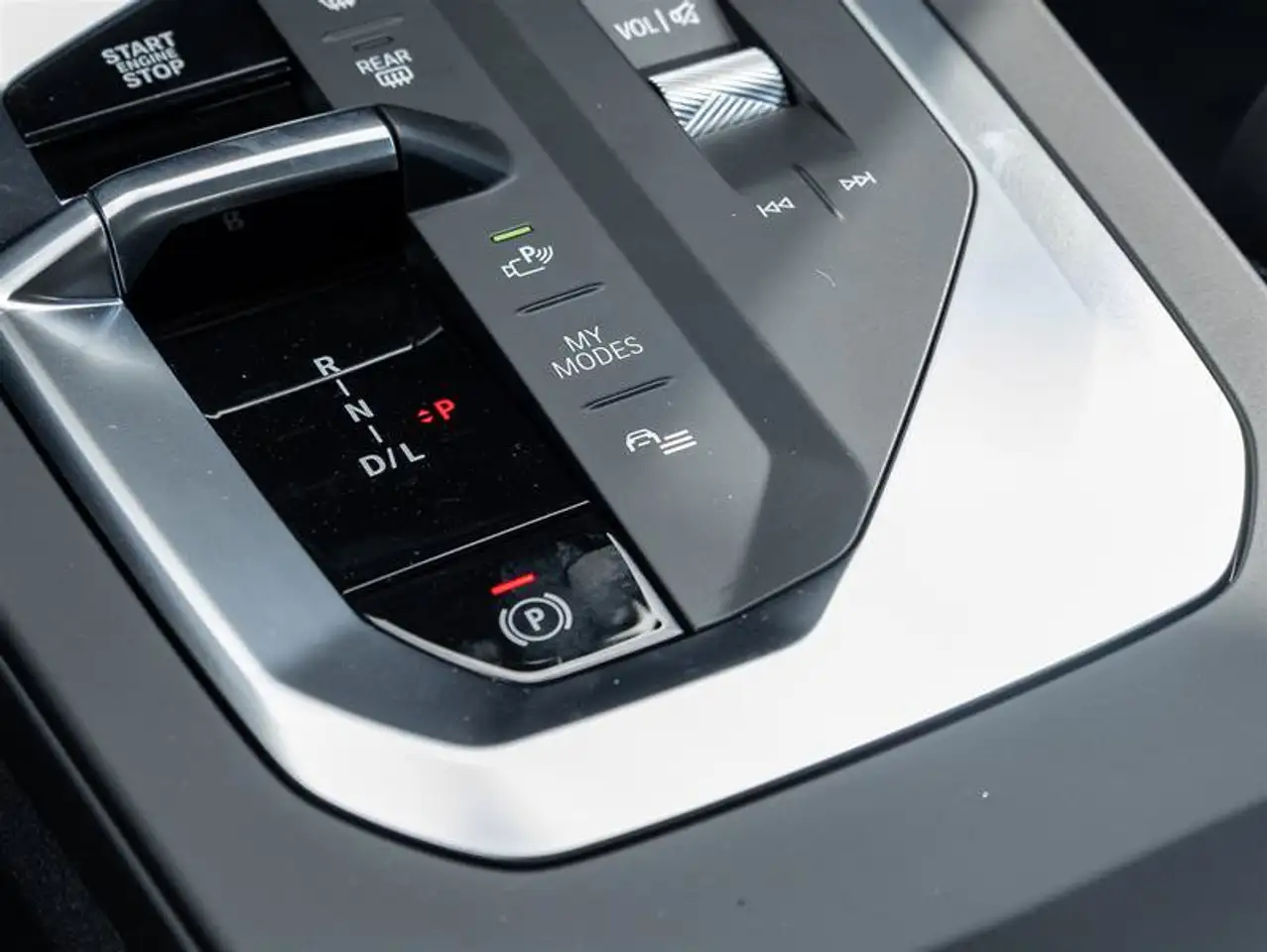 BMW 2 Series - Image 21