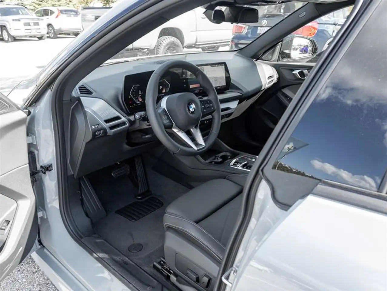 BMW 2 Series - Image 8
