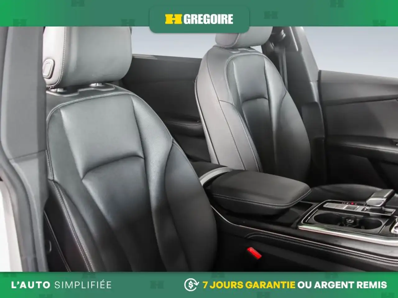 Audi Q8 - Image 30